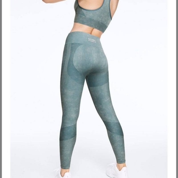 Victoria Secret Pink Workout Pants